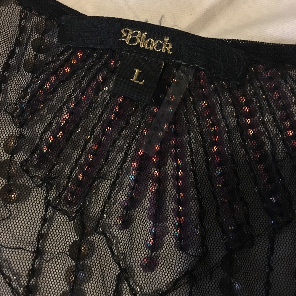 💫Beaded Mesh Tank - Picture 4 of 5